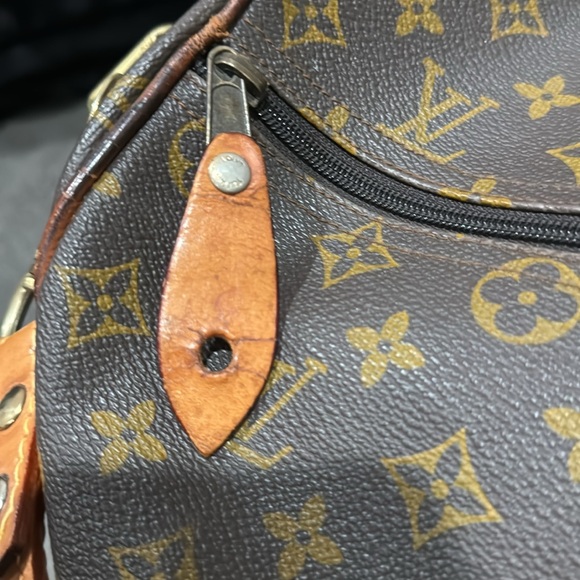 VINTAGE LOUIS VUITTON  Keepall Bandouliere 60 - Picture 8 of 15